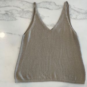 H&M beige knit top.Size Large.